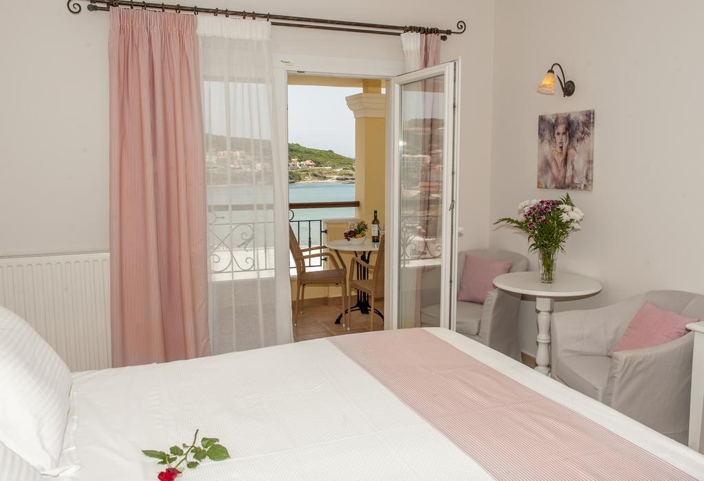 Delfino Blu Wellness Boutique Hotel Агиос Стефанос Экстерьер фото